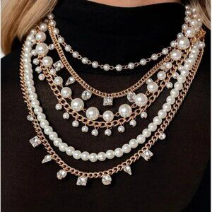 Paparazzi Zi Collection -The Aristocratic